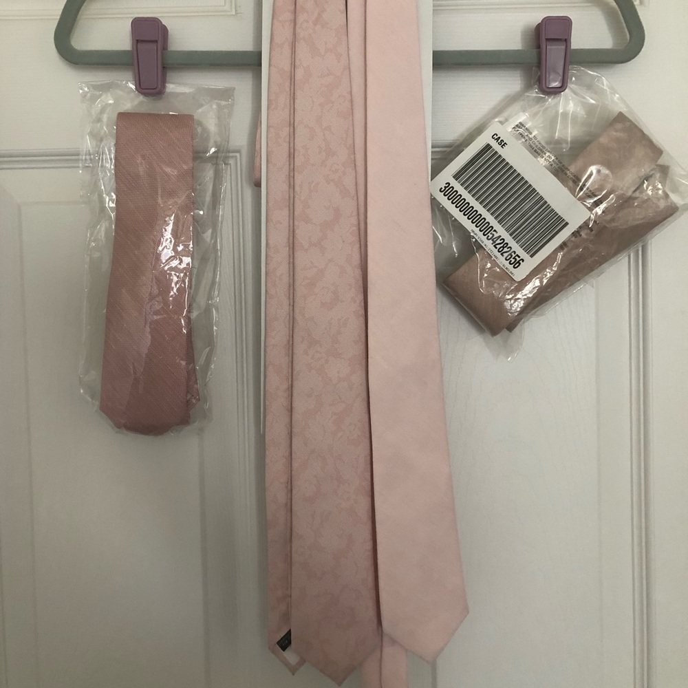 4 Blush Palette Ties